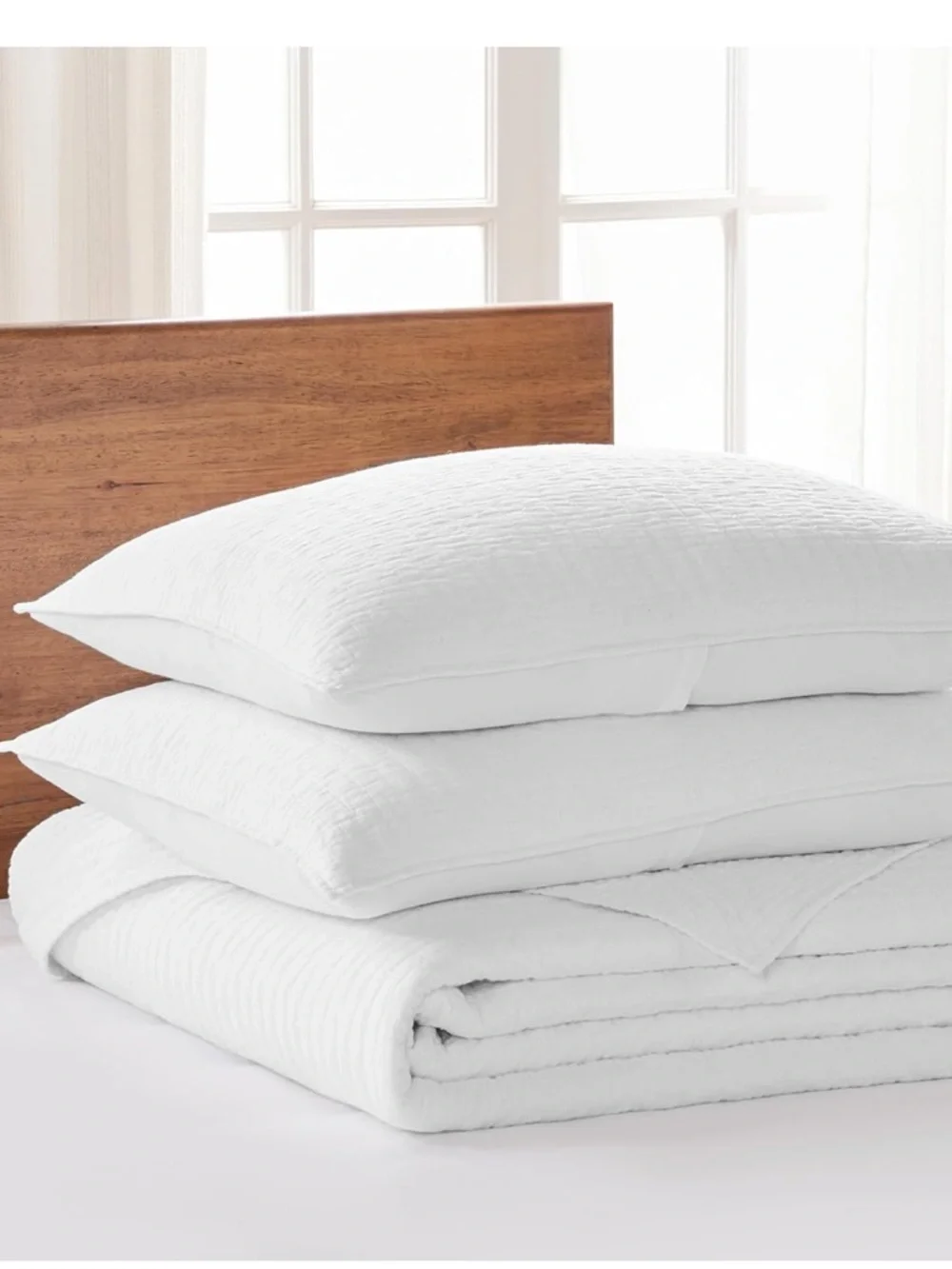 Levtex White Cross-Stitch Quilted Duvet Set white/new